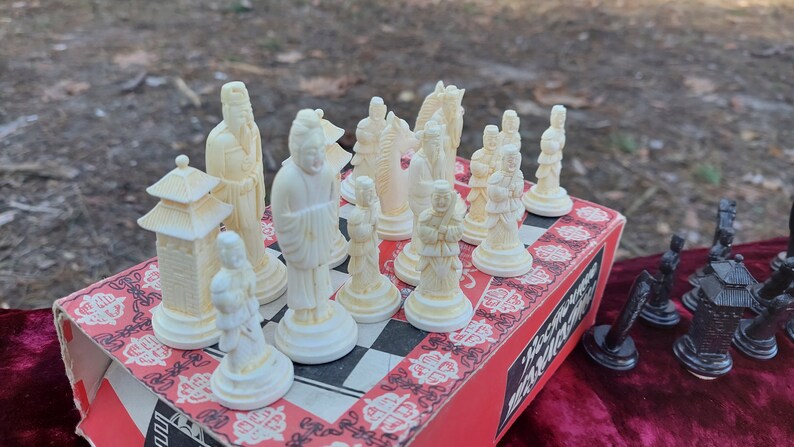 Antique vintage oriental style chess players // Very rare chess set // chess game, outdoor game, vintage chess, gift //