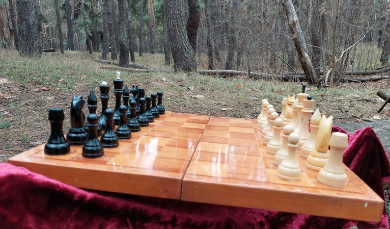Soviet wooden chess set from the 70s in good condition