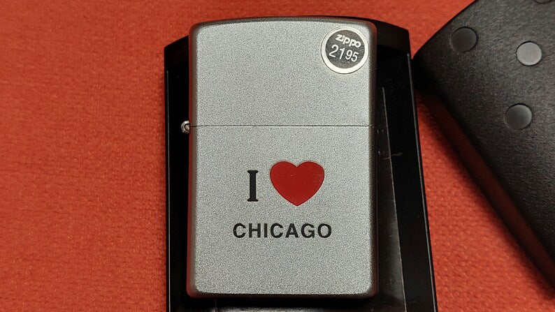 2004 Zippo I love Chicago New Rare Unfired