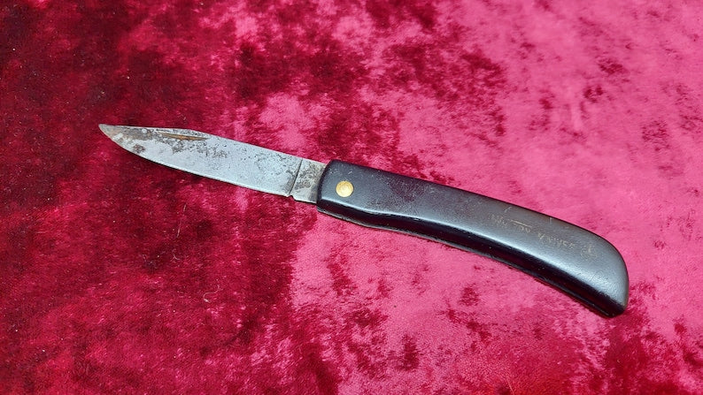 Vintage GDR folding knife, antique pocket knife, carbon steel folding knife, DDR folding knife, retro penknife, old 1970s travel tool