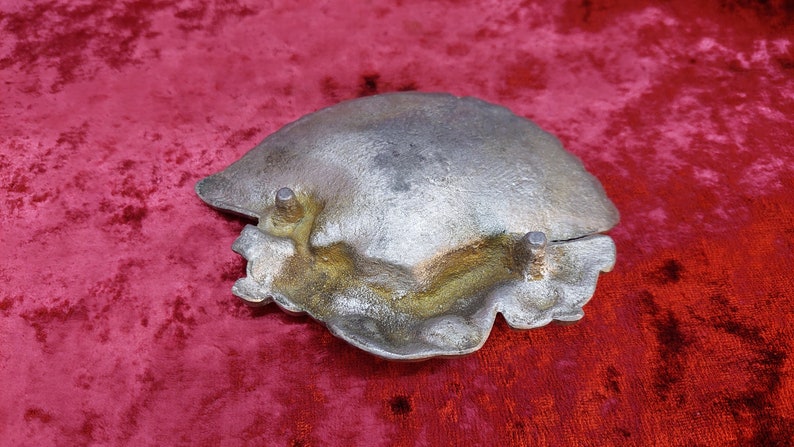 Soviet metal ashtray lady with a fan. ashtray. jewelry dish. USSR ashtray. Vintage ashtray pearl shell. metal nude girl with a fan,