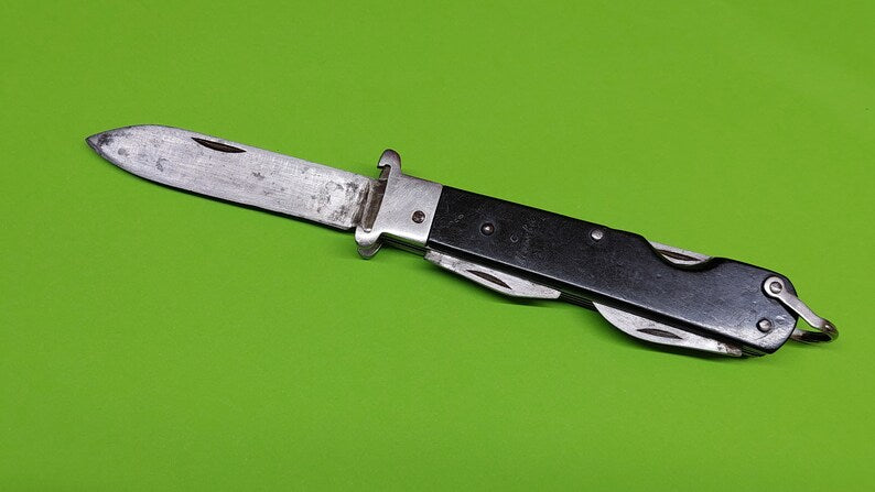 Soviet Vintage Moskva Hunting Folding Knife USSR Hunting Knife Bottle Opener Can Opener Camping Knife.HUNTER