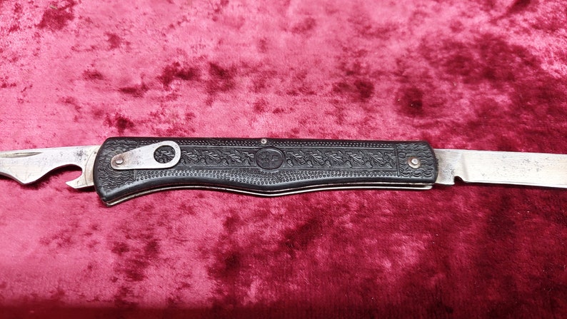 Ukrainian vintage folding knife, USSR folding knife, bottle opener, can opener, produced by the Soviet plant October, tourist knife.