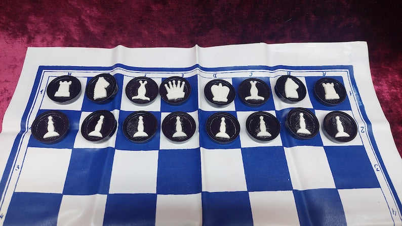 chess or checkers set / Vintage chess set of the Soviet era of the USSR / Chess of the Soviet production / Game of the USSR / complete set