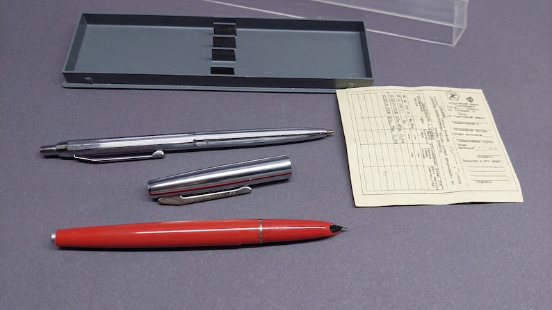 Soviet vintage set for writing, drawing set NEW!!! Made in USSR. Soviet ink fountain pen
