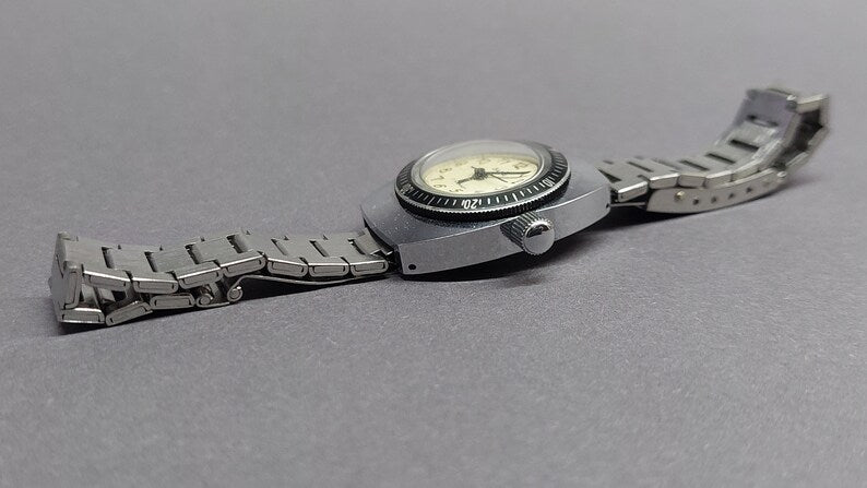 Wrist watch Zarya AMPHIBIAN. Rare!!!