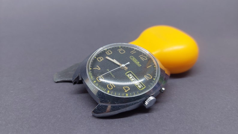 Soviet Vintage Watch "Slava" Mechanical Watch, Soviet Chrome Watch, USSR Mechanical Watch.To the collection