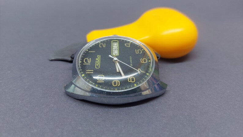 Soviet Vintage Watch "Slava" Mechanical Watch, Soviet Chrome Watch, USSR Mechanical Watch.To the collection
