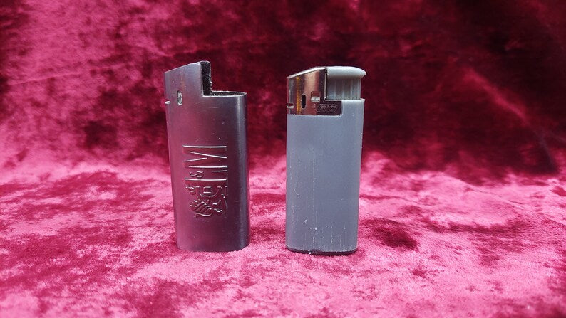 Vintage "LM" lighter case from the 90s. NEW!!!, stylish men's accessory, lighter stand