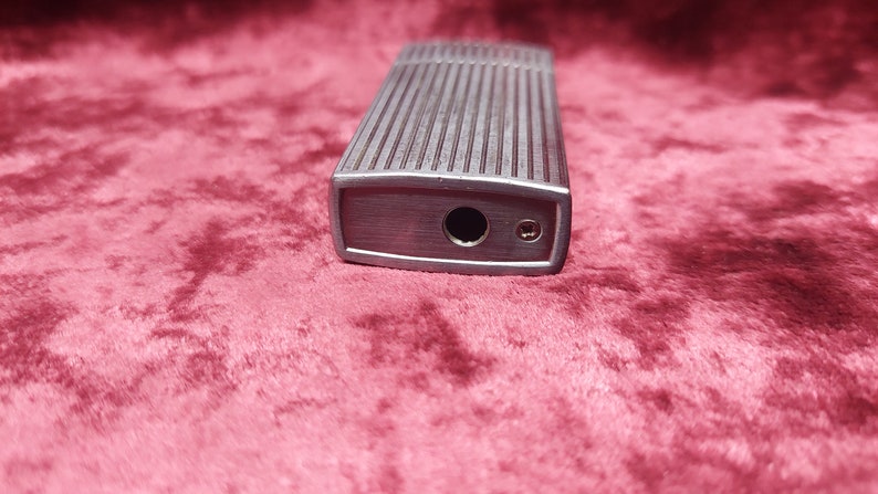 Vintage "BOND" lighter case from the 90s. NEW!!!, stylish men's accessory, lighter stand