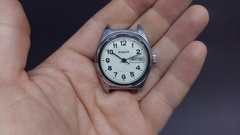 Soviet vintage watch "Raketa" (Rocket) Mechanical watch.Soviet watch Chrome. Mechanical clock of the USSR. To the collection
