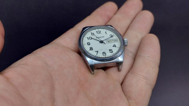 Soviet vintage watch "Raketa" (Rocket) Mechanical watch.Soviet watch Chrome. Mechanical clock of the USSR. To the collection