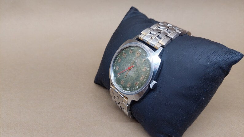 Vintage mechanical watches Luch, USSR Watches, Vintage Soviet watches, Men's watches, Wristwatches, Collection