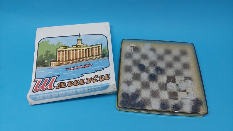 Vintage Road Checkers 80's, Magnetic Checker Set, Soviet Pocket Checkers, Mini Checkers, Pocket Checkers, Old USSR Checkers