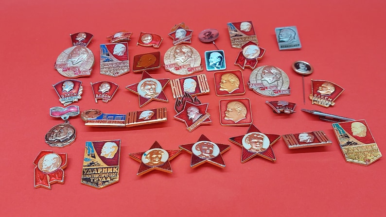 Lot USSR Soviet Era Cold War Badges Lenin Communism CCCP Badges for Vintage Backpacks Jackets Caps Caps Uniform 35pcs