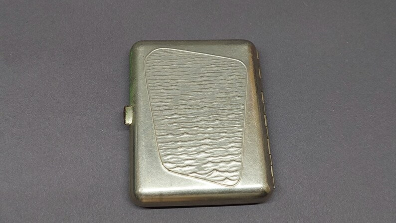 USSR Soviet metal cigarette case "Seagull is flying over Leningrad" 1970's.