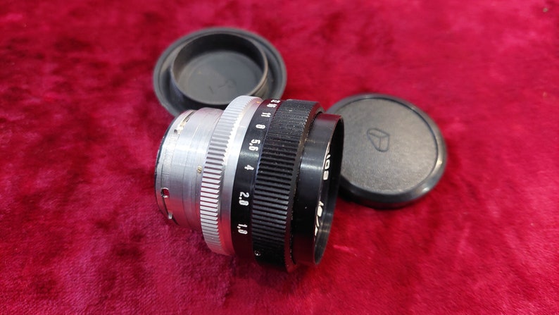 Vintage rangefinder lens Helios-103 F-1.8 / 53 mm