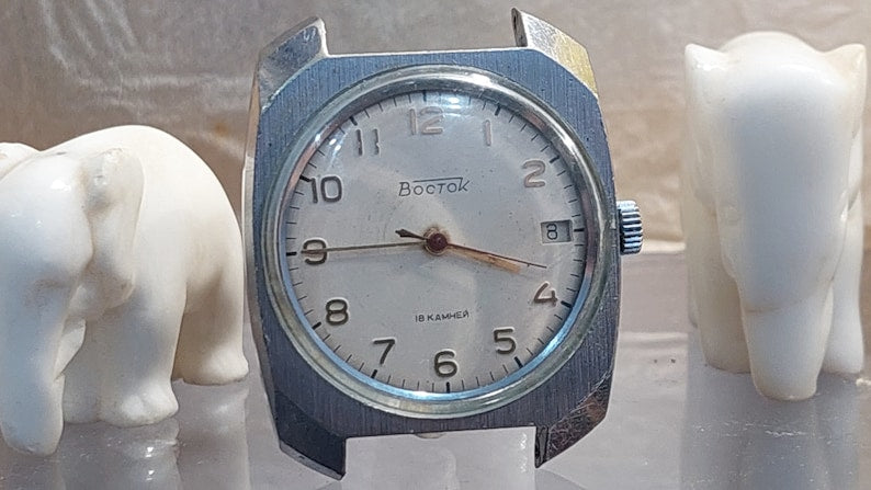 Vostok clock with USSR calendar