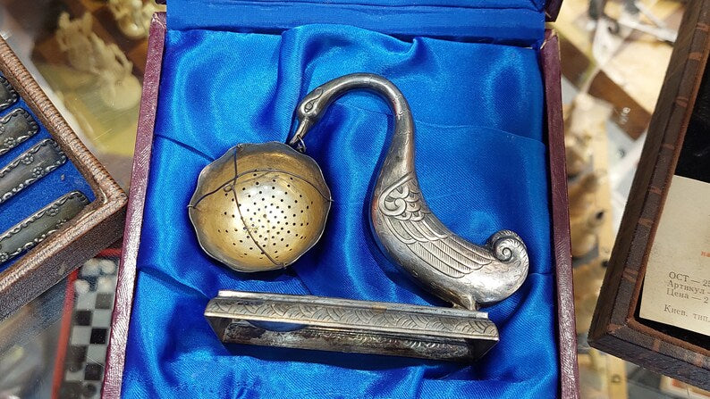 Silver goose tea infuser 900 assay Vietnam