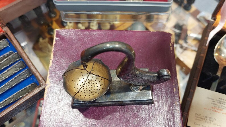 Silver goose tea infuser 900 assay Vietnam