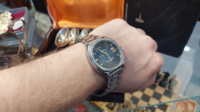 Orient Japan watch is the new multi-year. RARE HOURS!!!