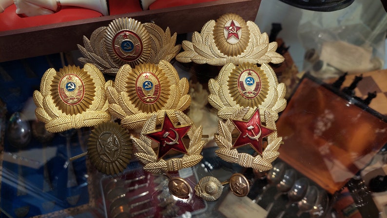 Set Of 8 Vintage USSR Cockades