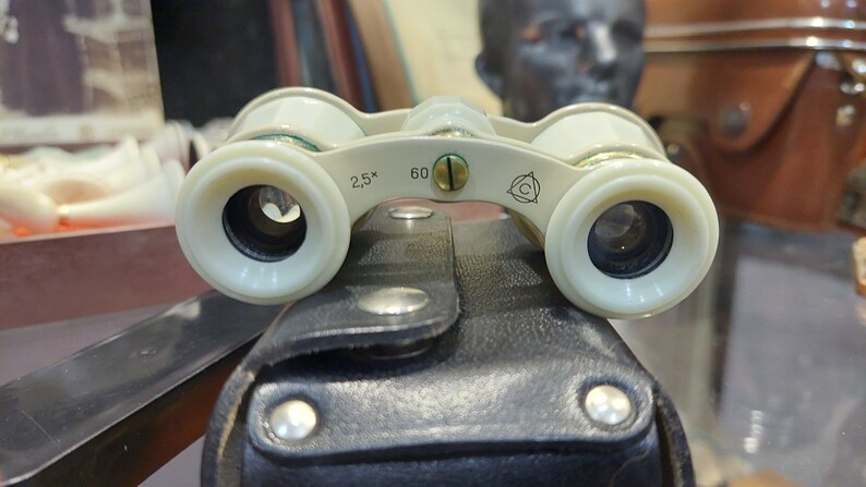 Soviet theater binoculars TITANIC, - Antique opera binoculars - Pocket binoculars in a Titanic case