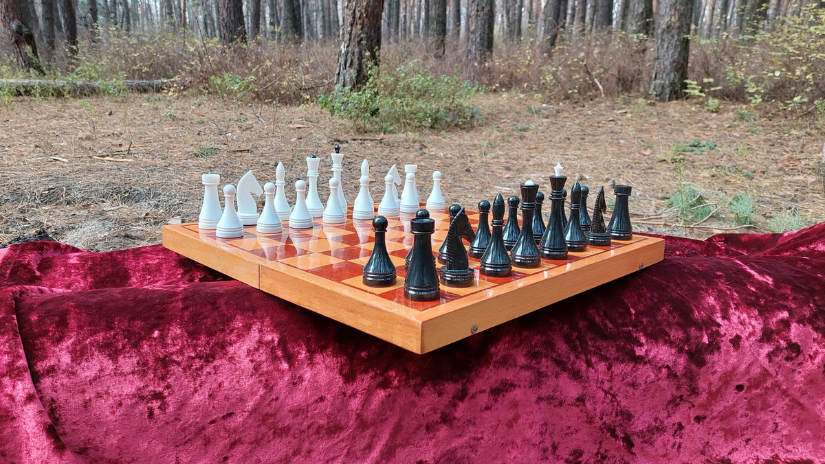 Original Grand Tournament Soviet Chess Set Russian Vintage USSR Plastic Antiques