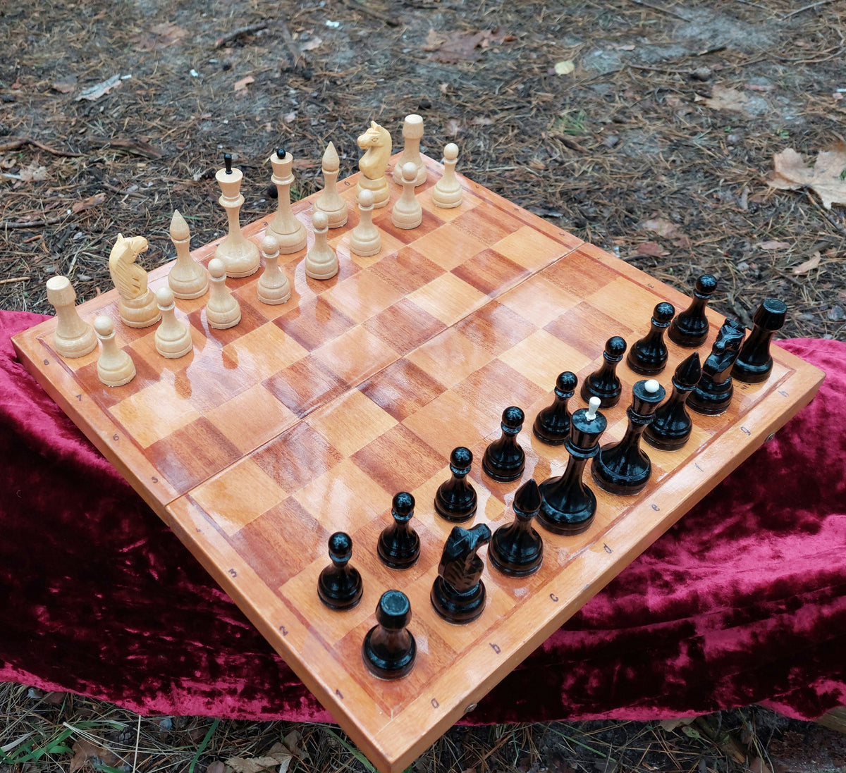 Soviet wooden chess set from the 70s in good condition