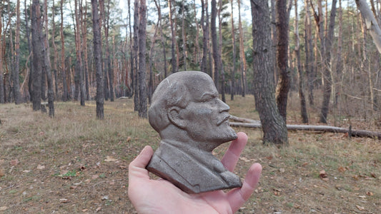 Bas-relief of Lenin, bas-relief of the leader of the USSR