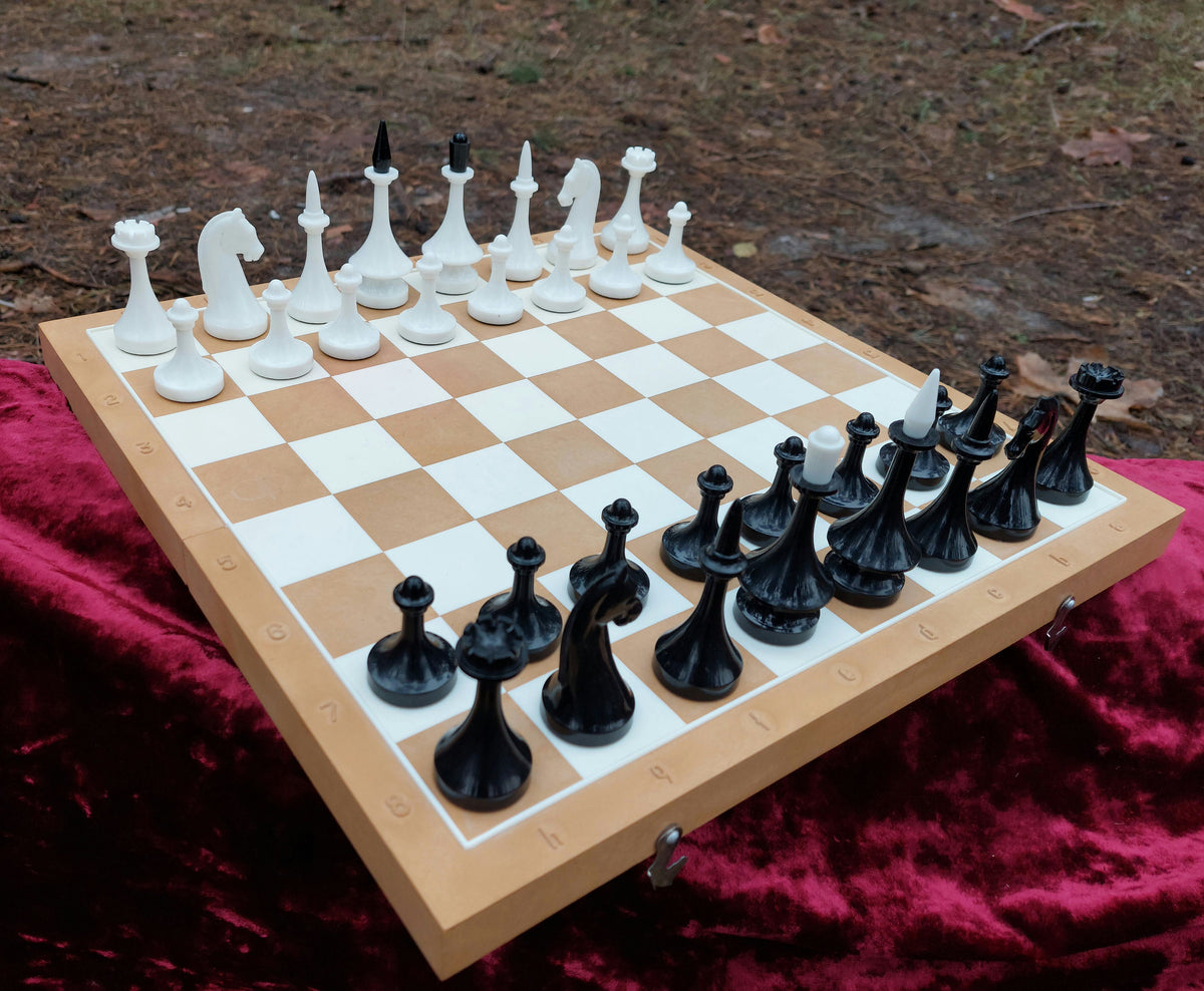 Vintage plastic souvenir chess set - Kievplastmass, Beautiful chess set with plastic board, Amazing chess set, Soviet chess set