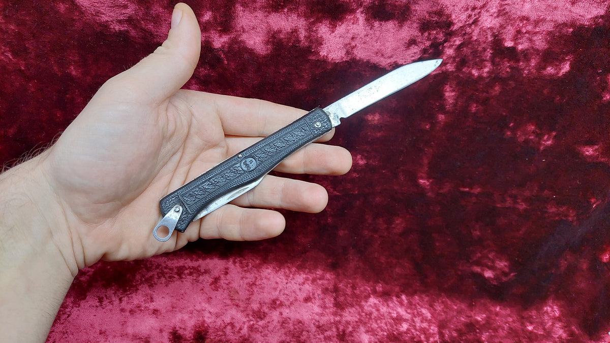Ukrainian vintage folding knife, USSR folding knife, bottle opener, can opener, produced by the Soviet plant October, tourist knife.