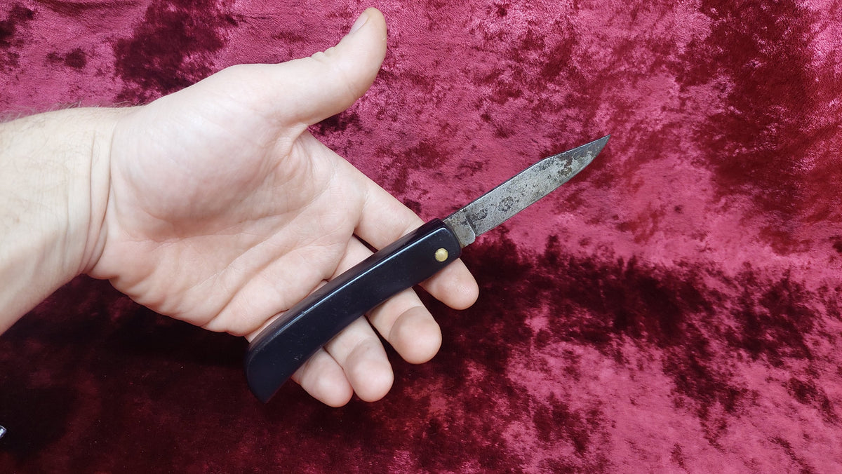 Vintage GDR folding knife, antique pocket knife, carbon steel folding knife, DDR folding knife, retro penknife, old 1970s travel tool