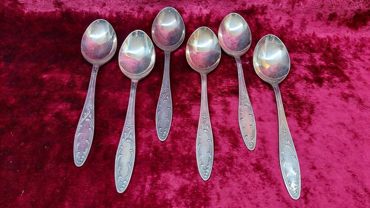 table spoons, old spoons, large spoons, a set of spoons, Soviet spoons, Russian antiques