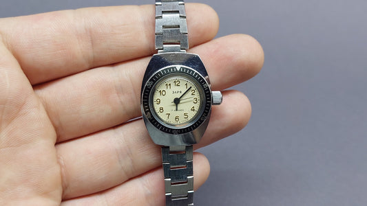 Wrist watch Zarya AMPHIBIAN. Rare!!!