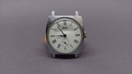 Vintage mechanical watch Pobeda, USSR Watch, Vintage Soviet watch, Men's watch, Wrist watch, Collection
