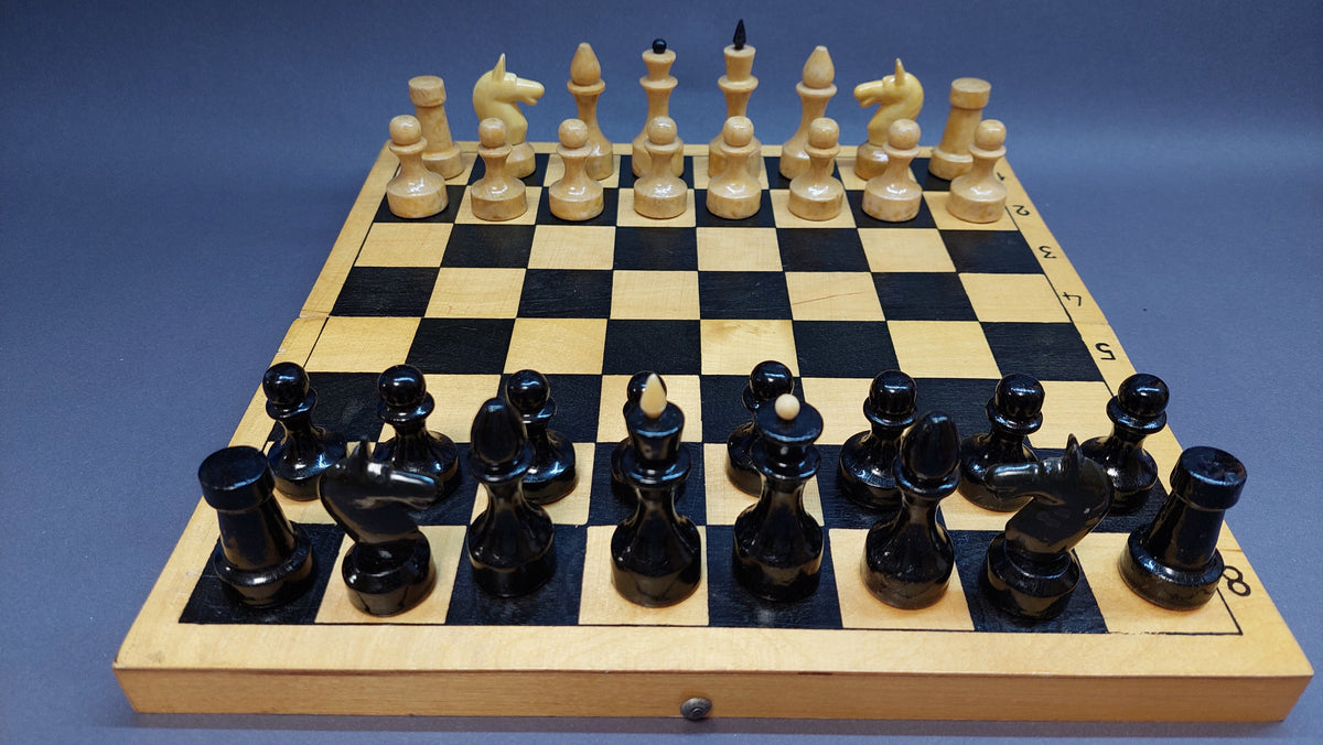 Good Authentic Classic Soviet Wooden Chess Set "KHALTURIN" Russian Vintage USSR Antiques 1970s new condition