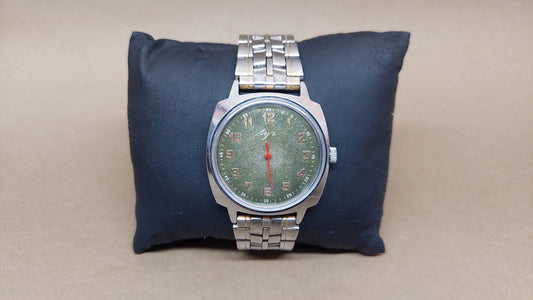 Vintage mechanical watches Luch, USSR Watches, Vintage Soviet watches, Men's watches, Wristwatches, Collection