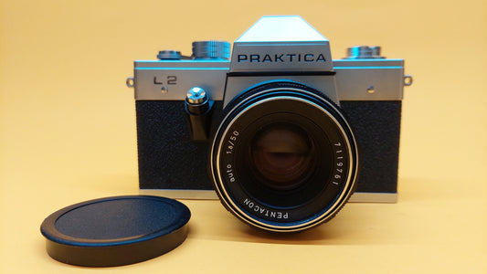 Camera PRAKTICA L2, PENTACON auto 1.8/50