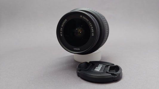 Nikon Lens, Nikon AF-S DX Nikkor 18-55mm f/3.5-5.6G VR, Nikon Universal Touring Lens