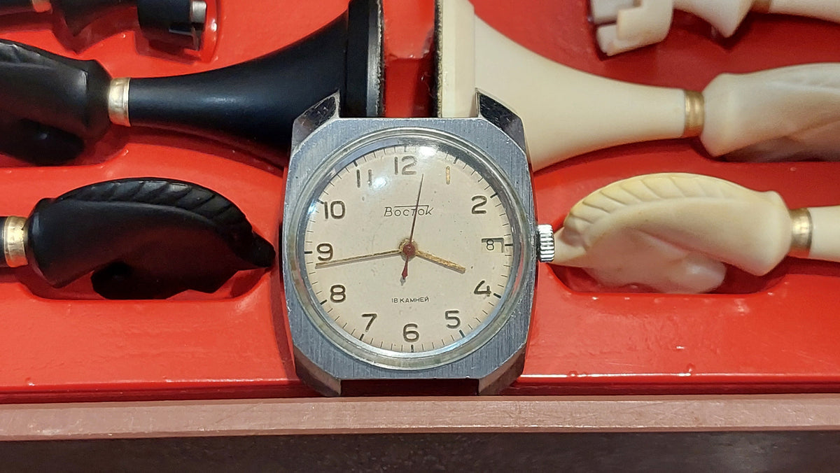 Vostok clock with USSR calendar